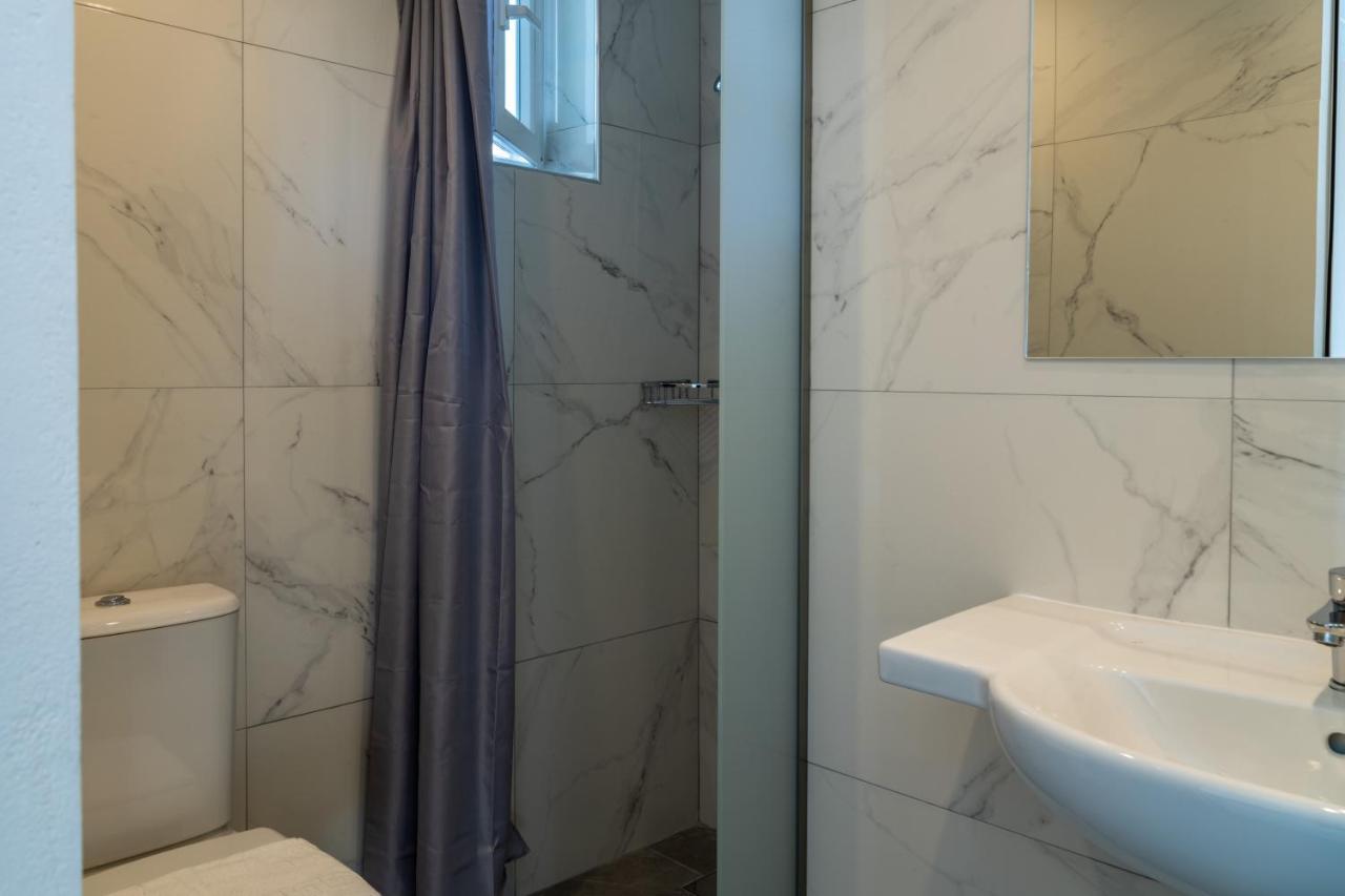 Miros Hotel Apartments Tigkaki  Ngoại thất bức ảnh