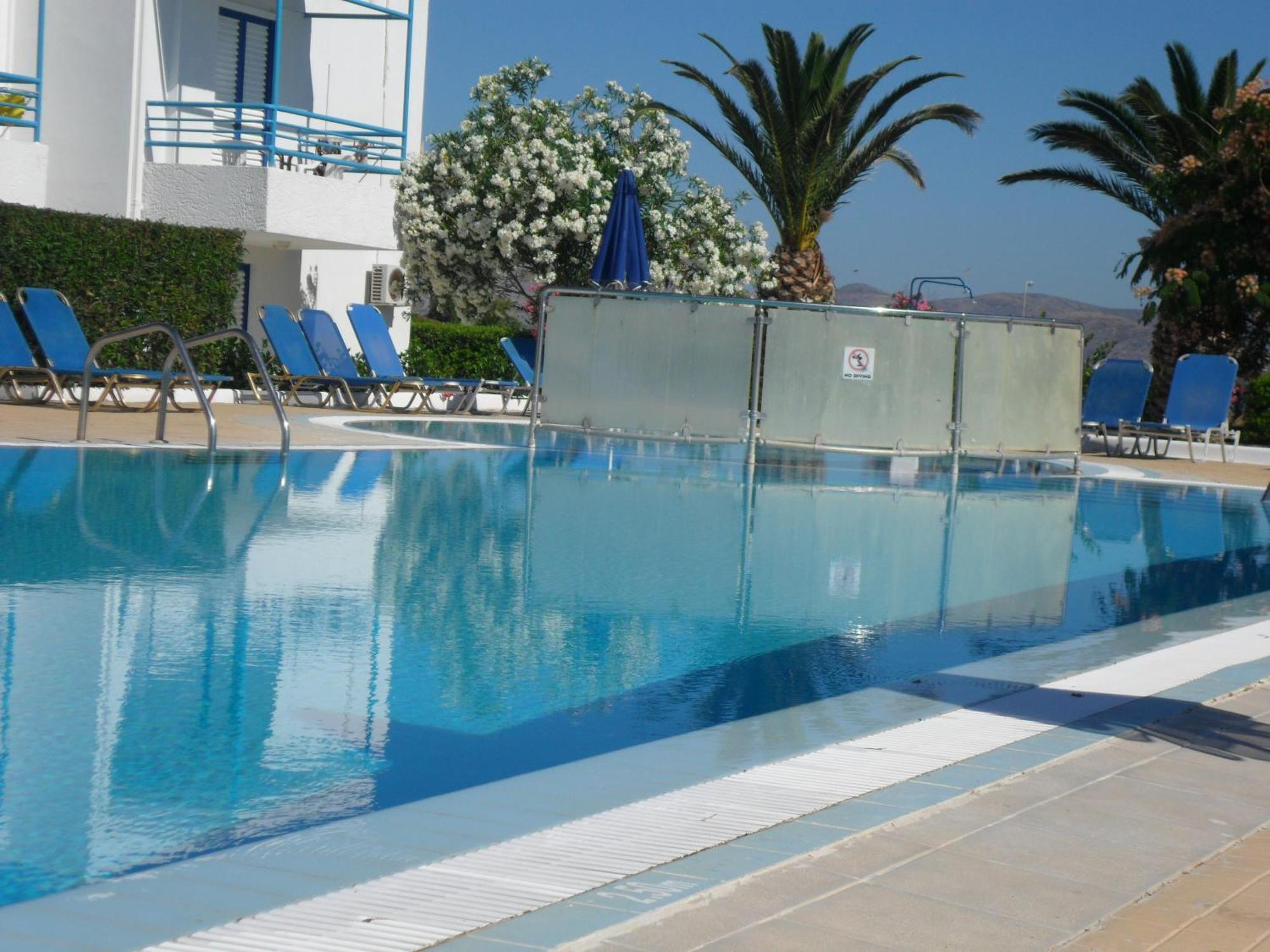 Miros Hotel Apartments Tigkaki  Ngoại thất bức ảnh